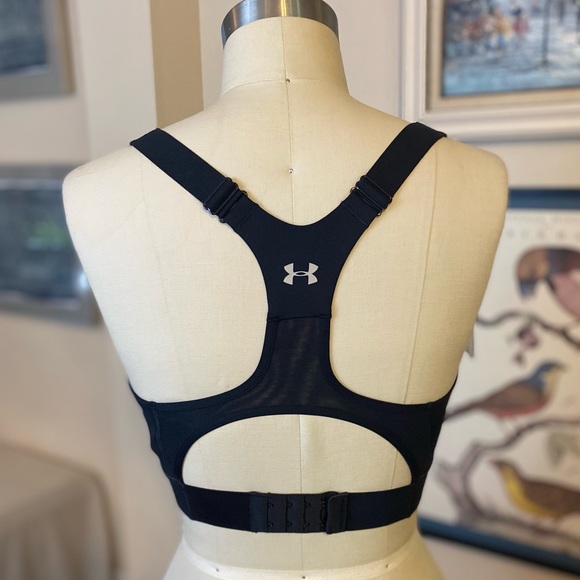 NWOT Under Armour Sports Bra - Picture 2 of 14